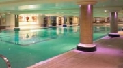 The swimming pool at Grange City Hotel
