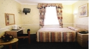 A room at Kyriad Hotel London