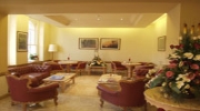 The lounge at Nayland Hotel