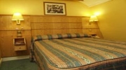 A room at Nayland Hotel
