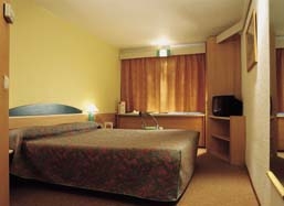 A double room at Ibis Hotel Heathrow