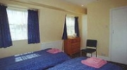 A twin room at Swinton Hotel