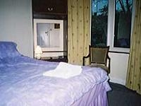 A double room at Heathrow House Bed and Breakfast